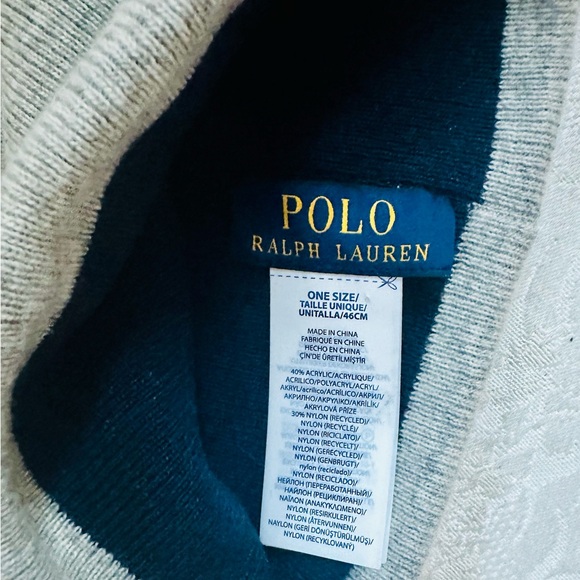 Polo Ralph Lauren: Reversible Beanie{One Size}Heather-Grey/Navy - Picture 5 of 6